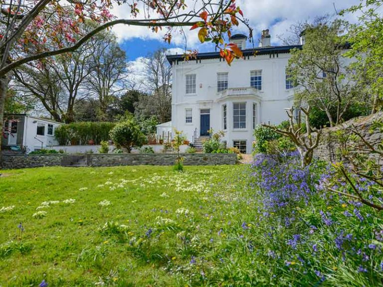 Estate Agent Plymouth Lang Town & Country