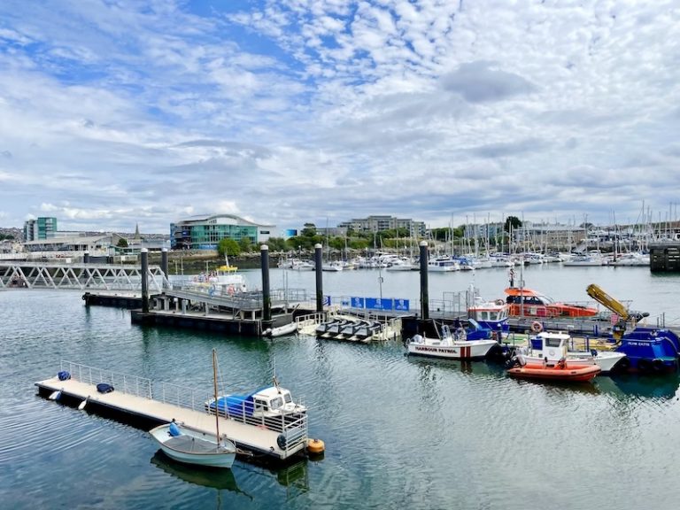 Move to the waterside area of Plymouth House prices, properties