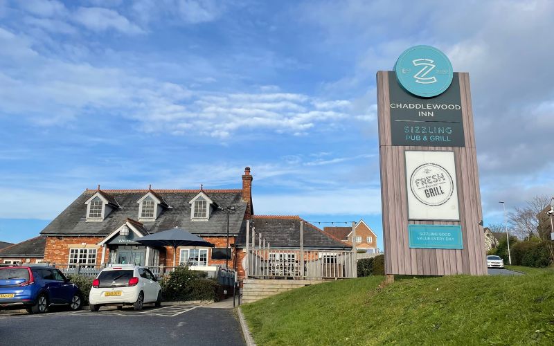 places to eat in plympton plymouth
